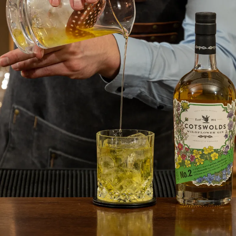 Wildflower No.2 Gin Bloemige Gin Fles Citroen Bitterzoet