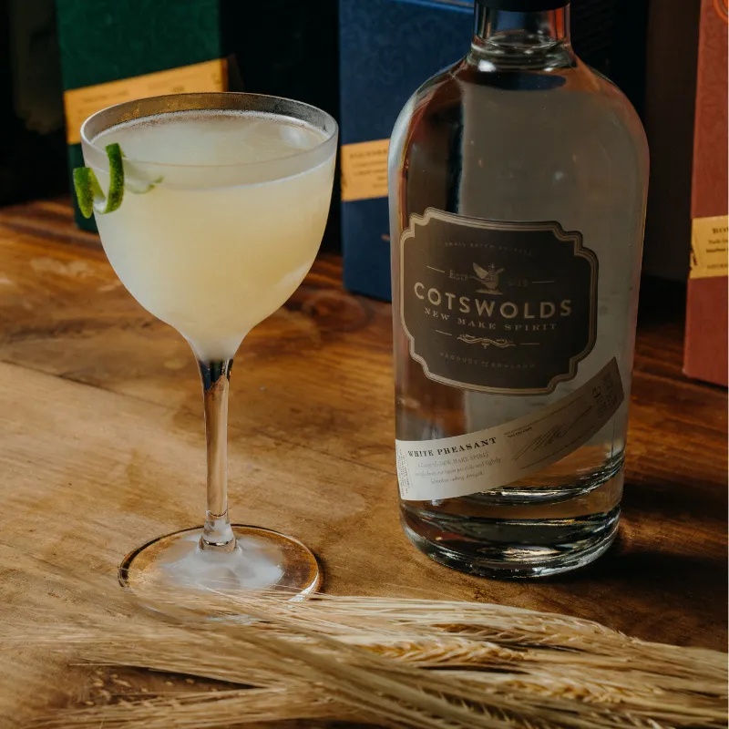 Cotswolds White Pheasant New Make Spirit Fles Fruitig Cask Strength