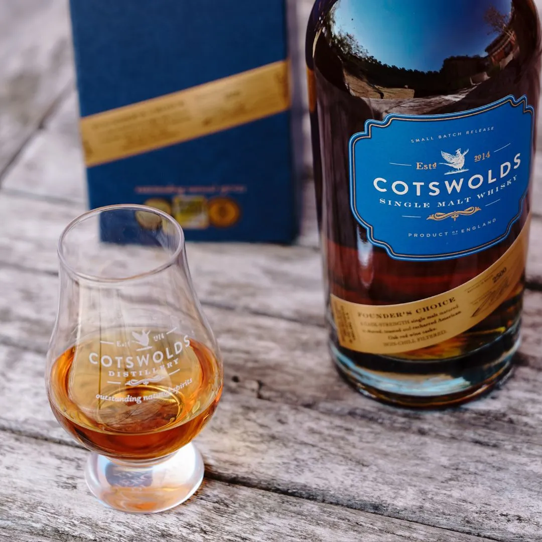 Cotswolds Founder's Choice whisky cask strength rood
