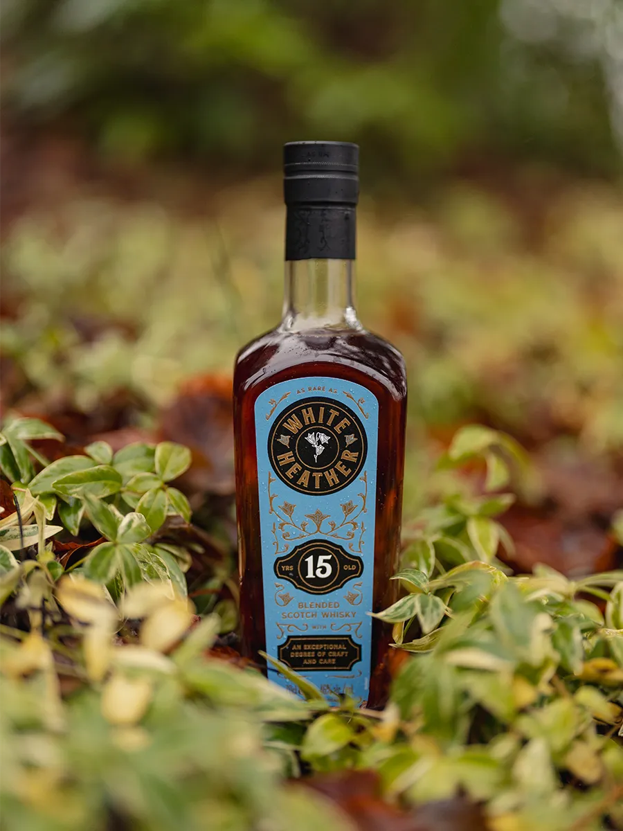 White Heather 15 Year Old blended whisky 46% honing turf
