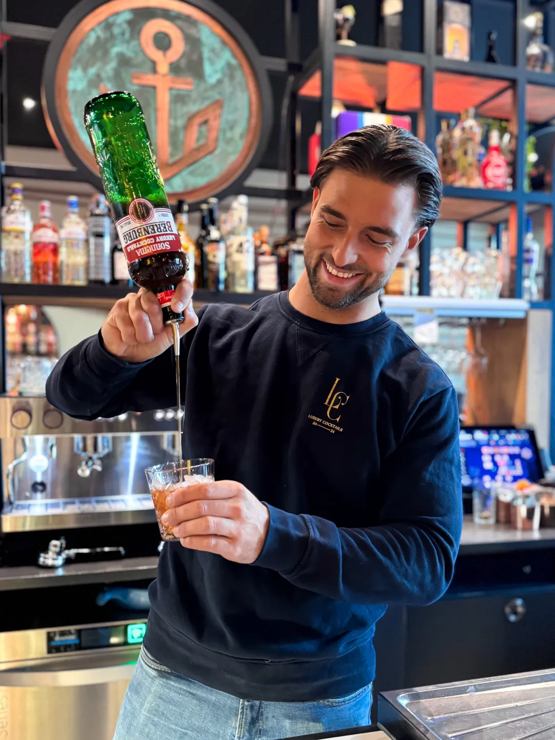 Sonnema Berenburg 1L berenburg met eigen etiket
