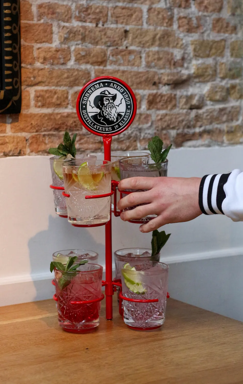Sonnema Berenburg Cocktailtower voor 8 glazen