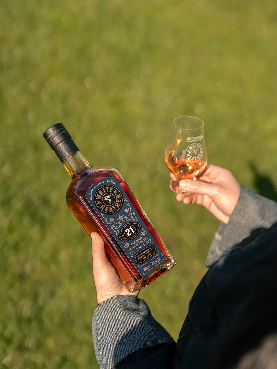 GlenAllachie White Heather 21 Year Old whisky 48% rokerig