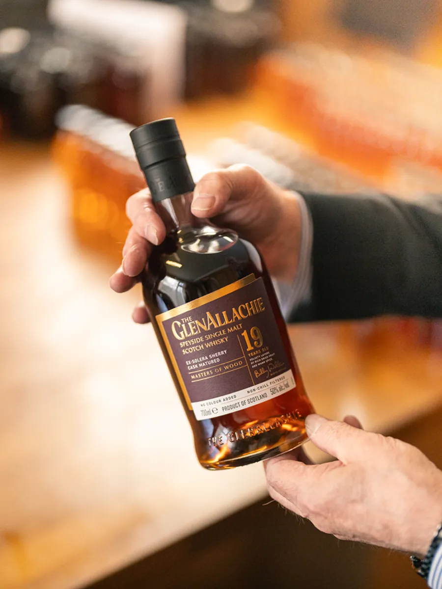 GlenAllachie 19 Year Old whisky ex-solera sherryvat 50%
